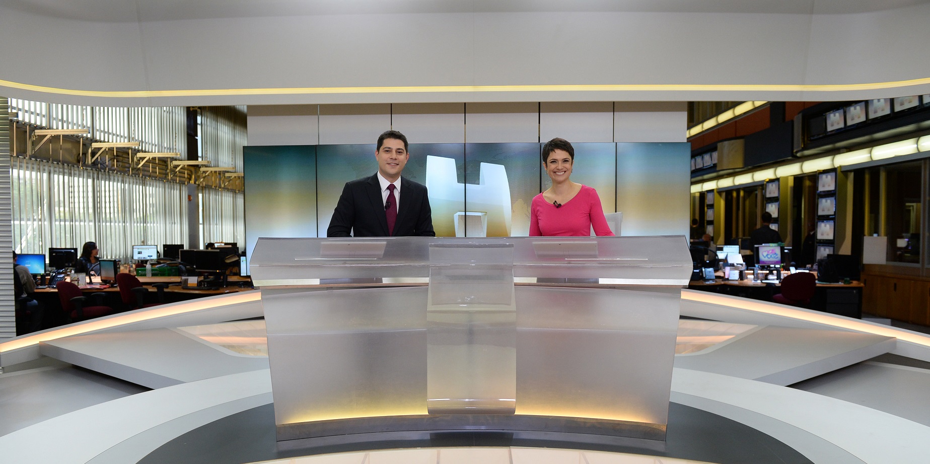 Sandra Annenberg e Evaristo Costa estreiam novo cenário do ‘Jornal Hoje’