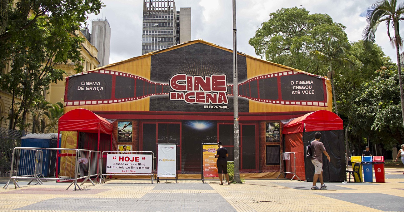 Cine em Cena Brasil exibe filmes gratuitos para quem nunca foi ao cinema