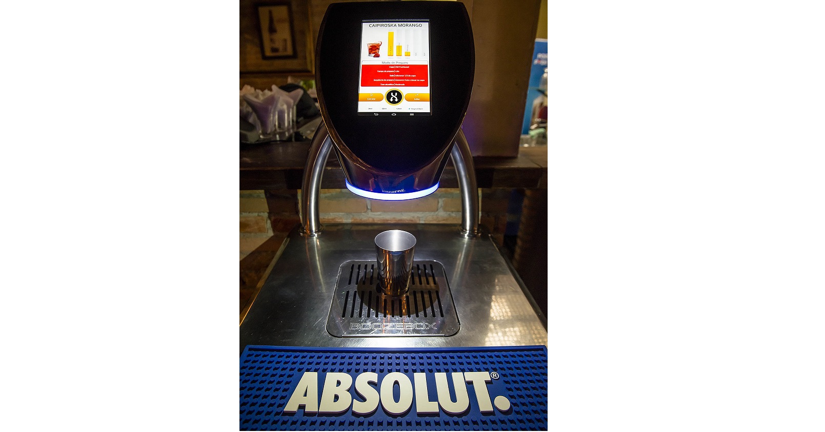 Absolut lança máquina inteligente de fazer drinks