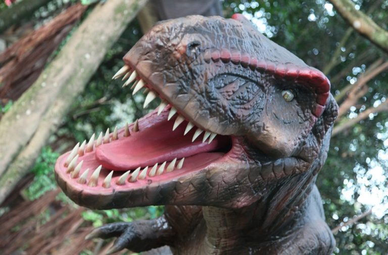 Zoológico de São Paulo tem exposição de Dinossauros como os do filme Jurassic World