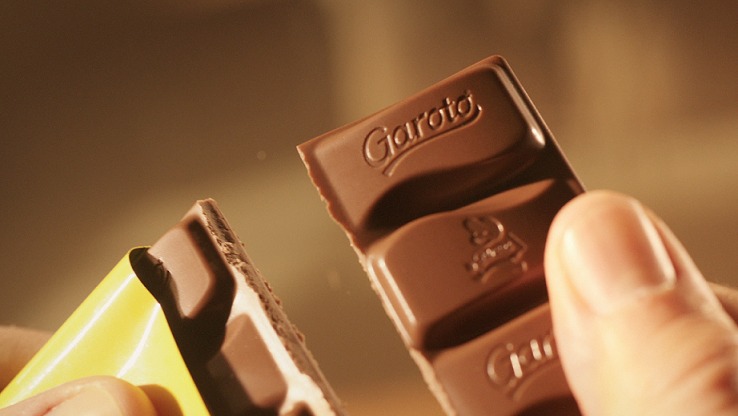 Garoto convida consumidor a experimentar a nova receita do seu chocolate