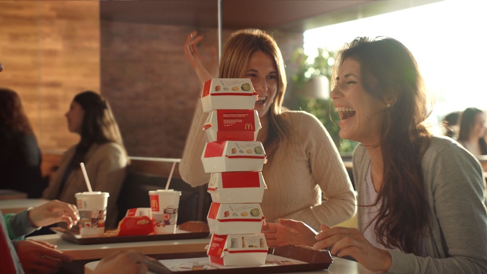 McDonald’s lança campanha para o McDia Feliz