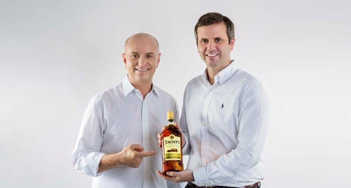 Dentsu conquista conta publicitária do Whisky Teacher’s