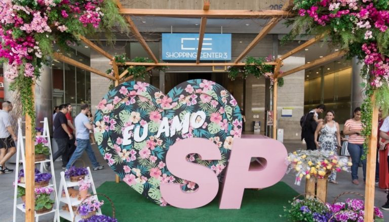 Shopping Center 3 lança concurso para escolher nova caracterização da escultura “Amo SP”