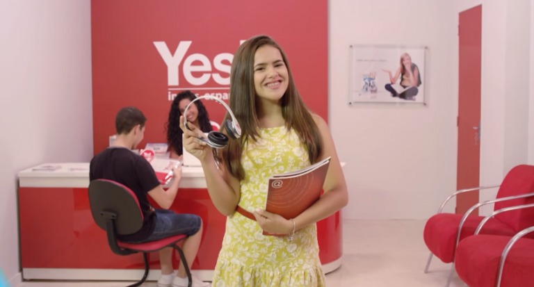 Yes! estreia campanha com Maisa Silva
