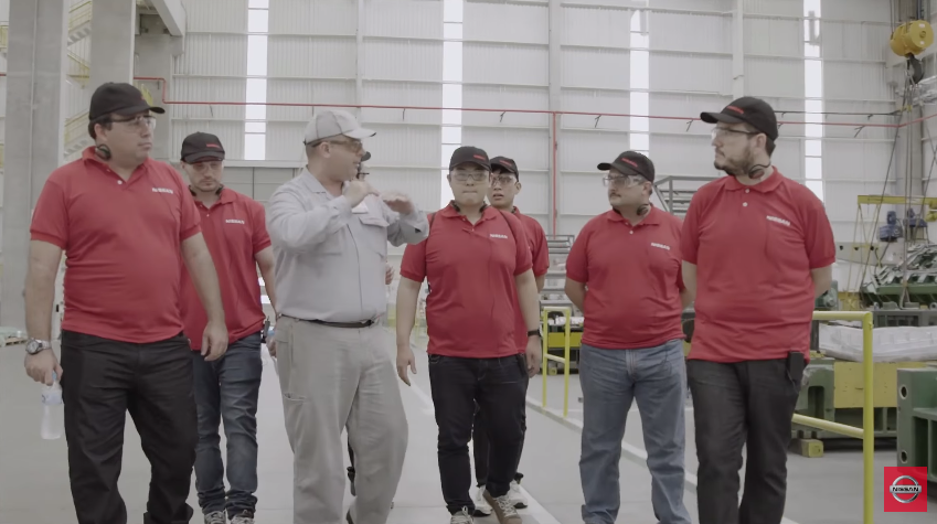 Nissan leva fãs para conhecer Complexo Industrial de Resende