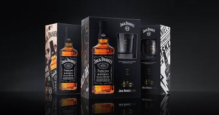 Jack Daniel’s retrata momentos marcantes para a marca com edições colecionáveis