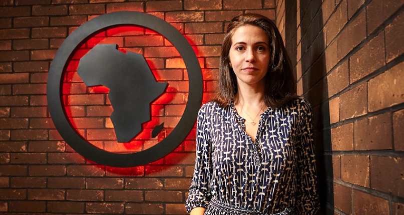Africa anuncia Fabiana Baraldi na área digital