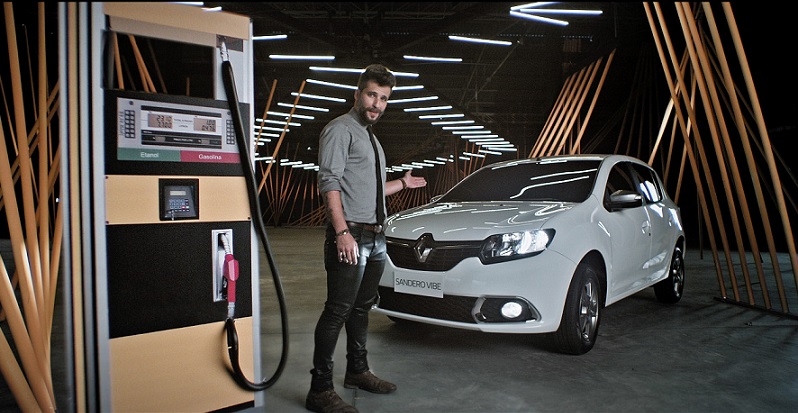 Bruno Gagliasso estrela nova campanha de varejo da Renault