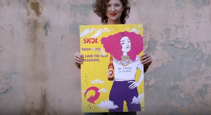 Skol apresenta novo posicionamento e faz releitura de suas peças publicitárias antigas