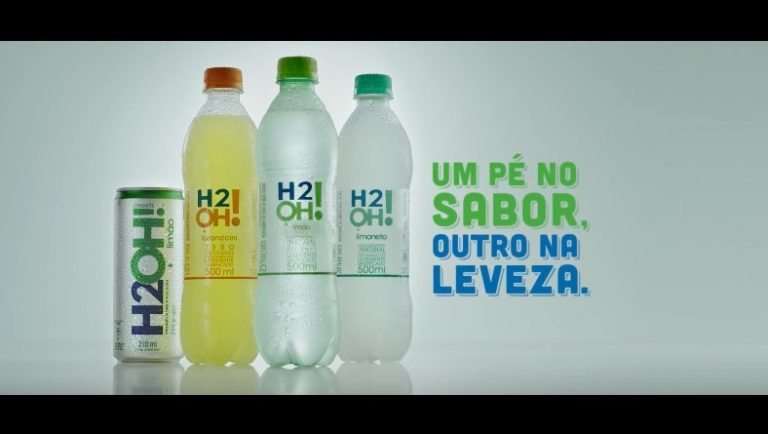 Em nova campanha “Pé na Jaca”, H2OH! mostra como ser leve sem perder o sabor