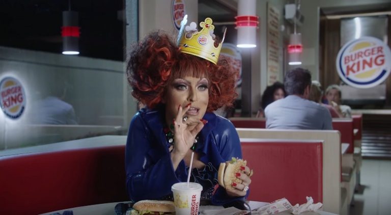 Drag Queen Anny B é estrela de filme para a campanha do ‘King em Dobro’, do Burger King