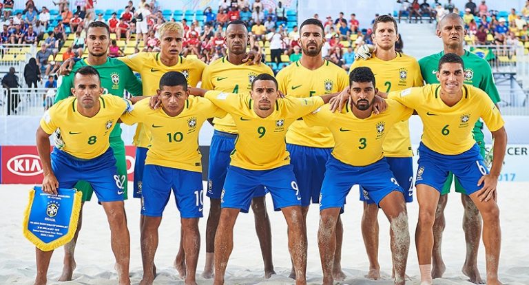 Ultrafarma patrocina Seleção Brasileira de beach soccer