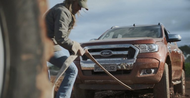 Ford conta história real de superação em família em campanha da Ranger