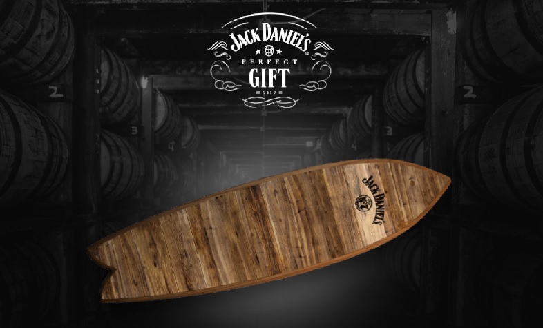 Jack Daniel’s usa seus barris de whiskey para criar objetos da marca