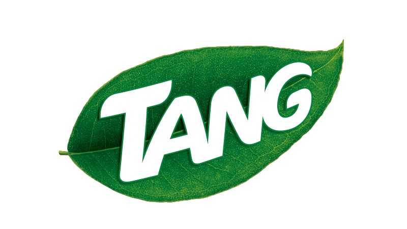 Tang participa de Caça aos Ovos da Lacta em São Paulo