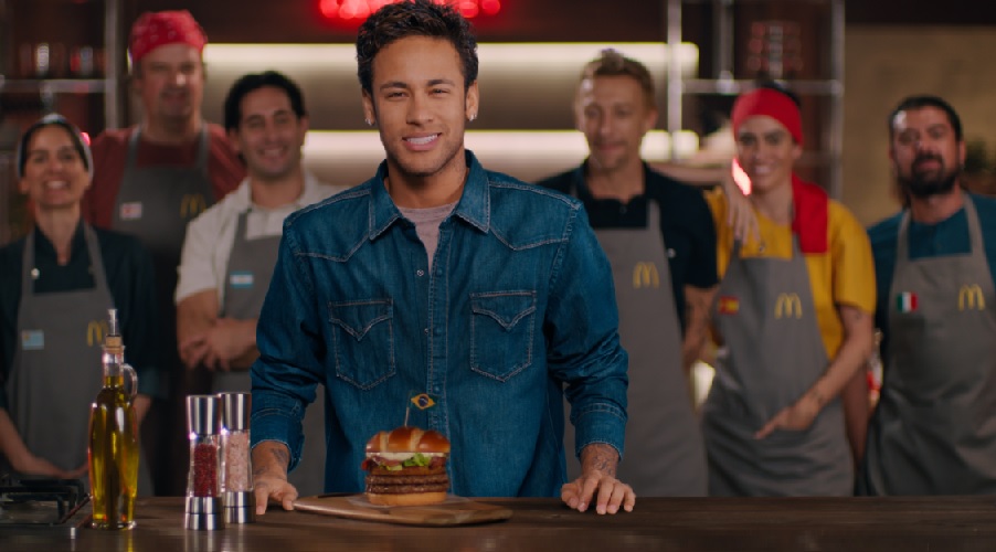 Chefs entram em campo para apresentar sanduíches campeões do McDonald’s
