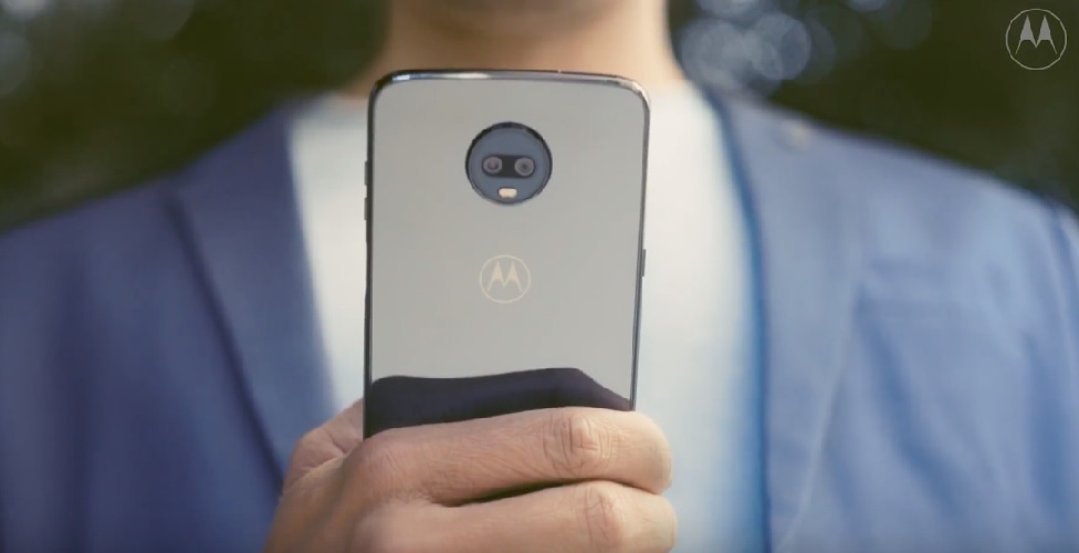 Motorola lança campanha para apresentar z3 play: o smartphone +