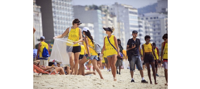 OMO lança embalagem feita com plástico reciclado do litoral brasileiro