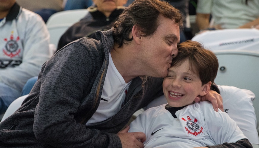 Bridgestone reforça a paixão pelo futebol brasileiro entre pais e filhos