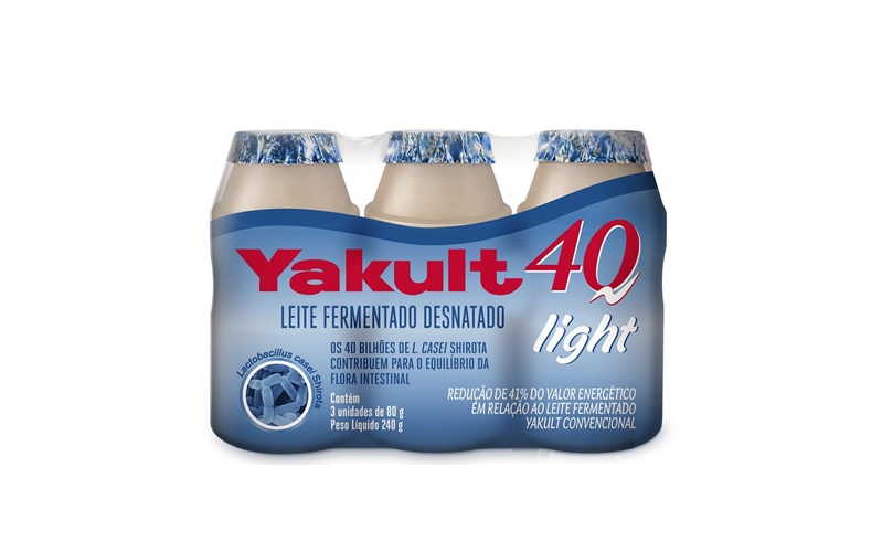 Yakult 40 light ganha nova embalagem com três unidades
