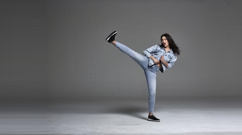 Lycra e Riachuelo reafirmam parceria e lançam linha exclusiva de jeans
