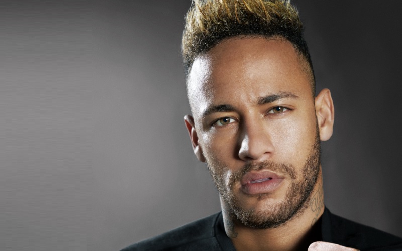 Neymar Jr. é o novo embaixador global de Diesel Fragrances