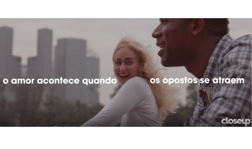 Closeup lança campanha #AmorLivre nas redes sociais