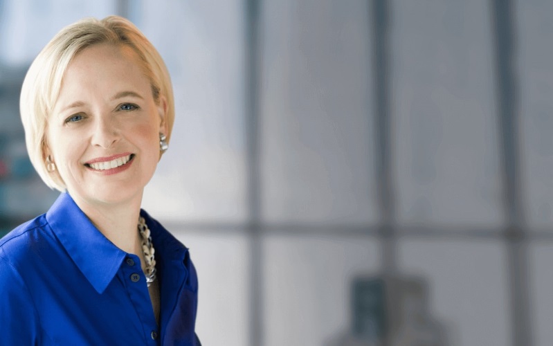 Accenture anuncia Julie Sweet como nova CEO e novo presidente-executivo da empresa