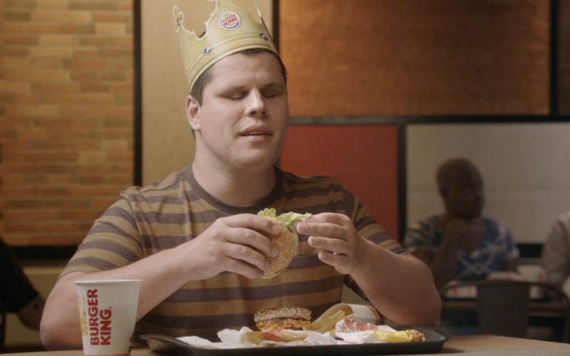 Em campanha assinada pela agência David, Burger King reforça sua representatividade