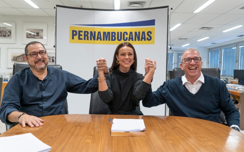 Pernambucanas renova contrato com Paolla Oliveira