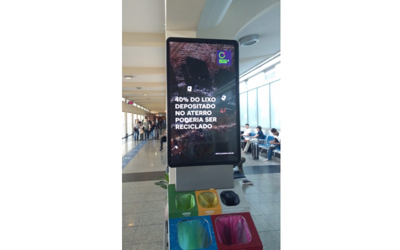 Recicla Sampa faz campanha de reciclagem em um dos aeroportos mais movimentados do país