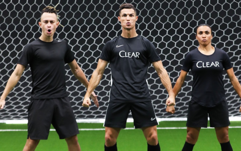CLEAR promove desafio de Fred com Cristiano Ronaldo e Marta