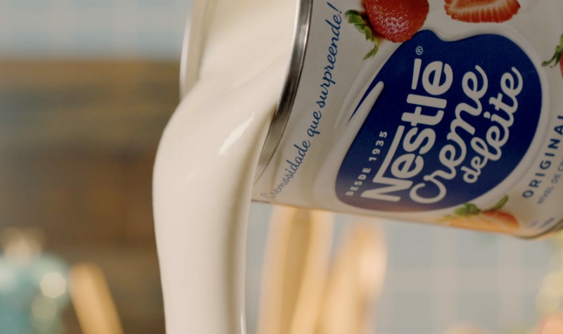 Creme de Leite Nestlé volta à mídia e apresenta conceito “Põe Cremosidade Nisso”