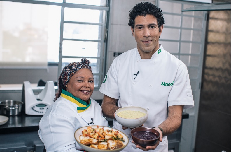 Stone lança websérie com chef Rodrigo Oliveira em parceria com a Sodexo