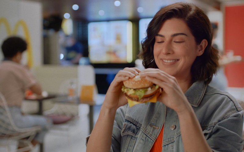 Saudade de Big Mac é tema da nova campanha do Méqui, com Fernanda Paes Leme 