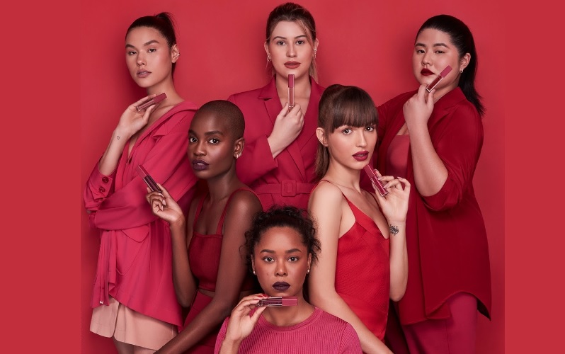 Eudora e Niina Secrets promovem ações digitais para celebrar lançamento de maquiagem