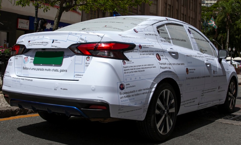 Mensagens sobre segmento de sedans viram camuflagem especial do Novo Nissan Versa 
