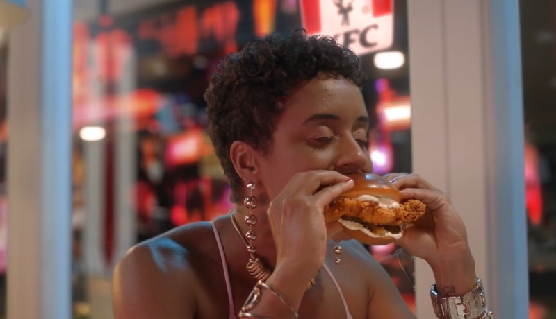 KFC lança o Kentucky Chicken Sandwich