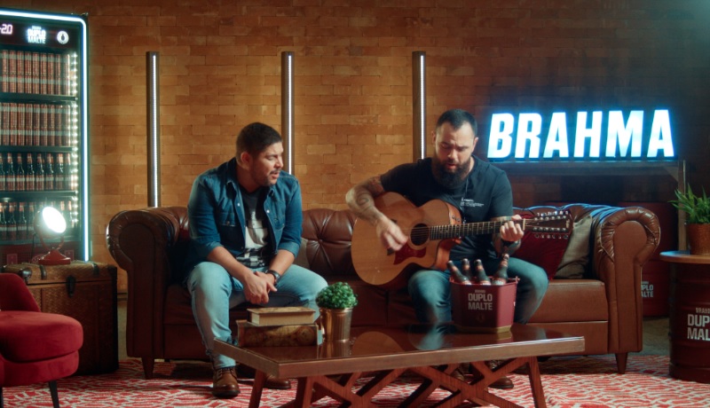 Brahma cria programa para desvendar os bastidores dos grandes astros da música sertaneja, com Jorge & Mateus