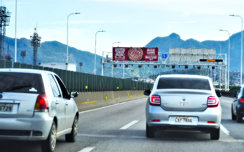 Ponte Rio-Niterói – 13km de Alto Impacto em OOH com VEX