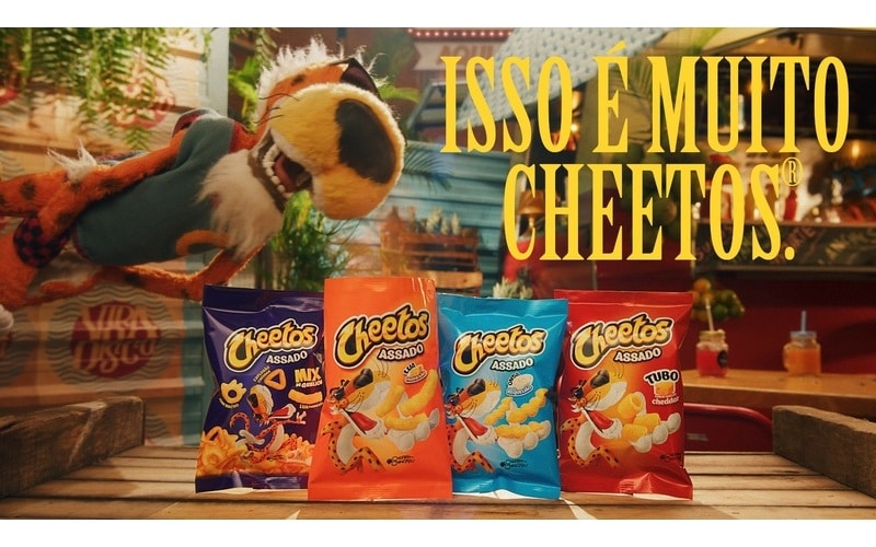 Cheetos expande portfólio em nova parceria com Anitta