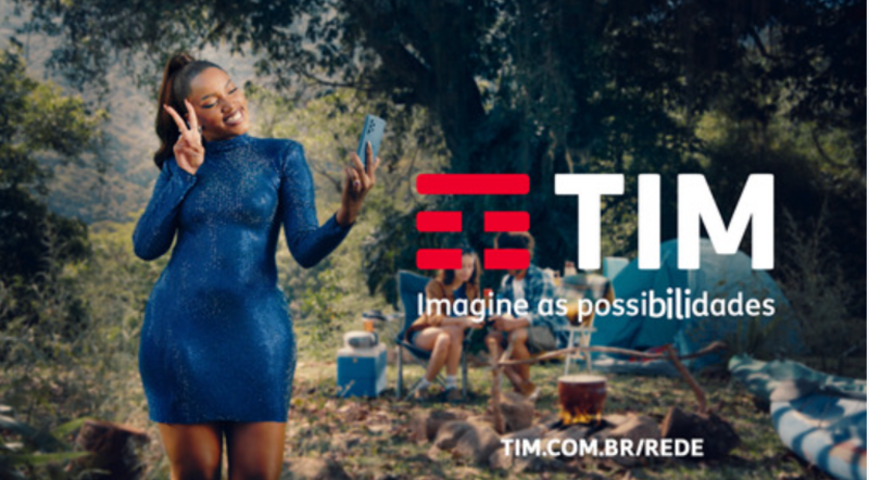 Campanha da TIM apresenta nova assinatura e IZA como embaixadora da marca -  Portal Aberje