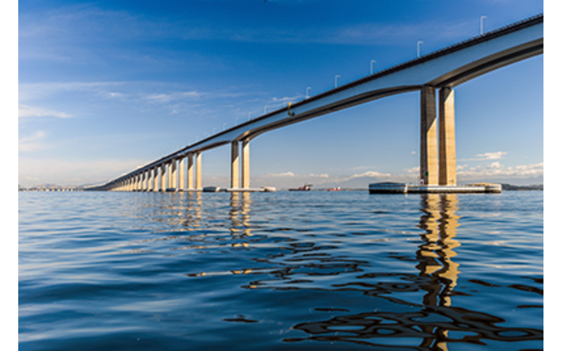 Ponte Rio-Niterói ganha o maior Painel de Led sobre pontes