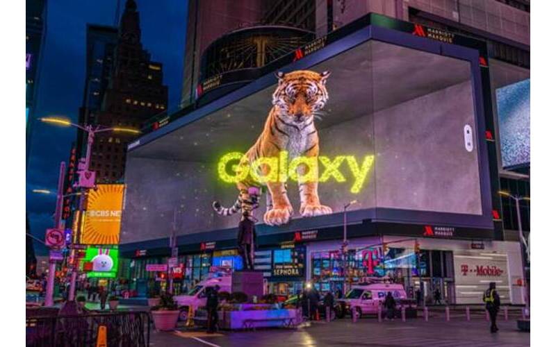 Samsung promove o Galaxy Unpacked 2022 por meio de outdoors