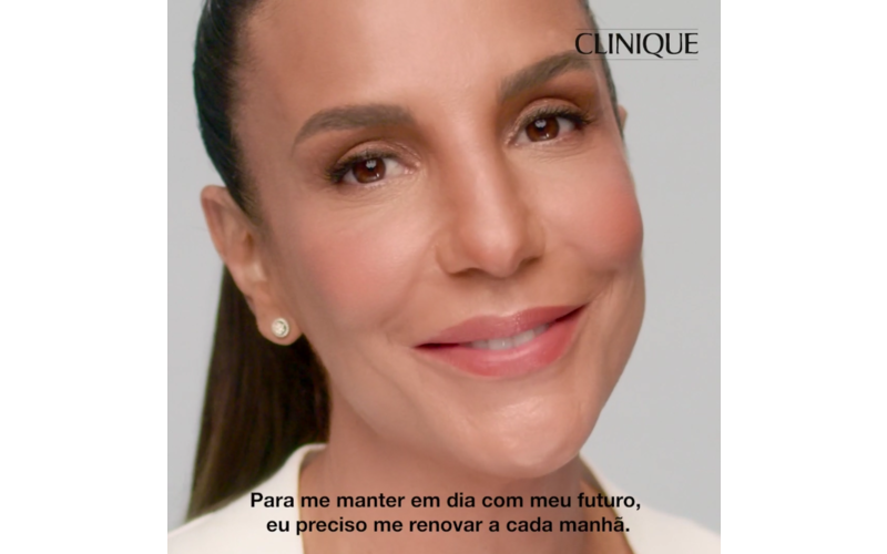Clinique Brasil estrela campanha com Ivete Sangalo para lançamento da linha Smart