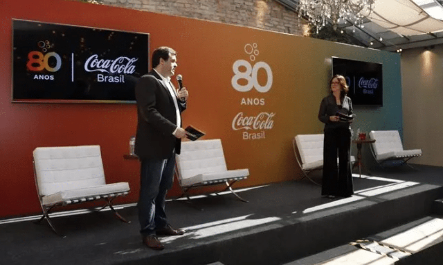 Coca-Cola faz 80 anos no Brasil e investe R$ 200 milhões com micro-empreendedores