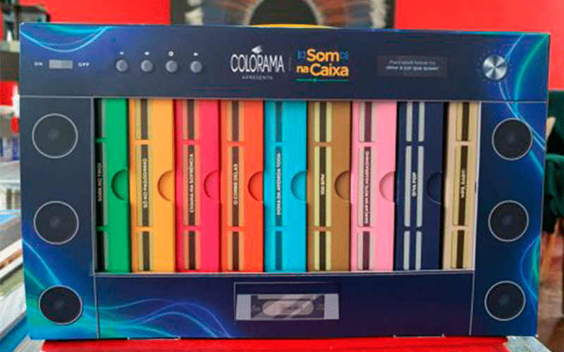 Colorama lança Kit Som na Caixa com assinatura da Fluxxo