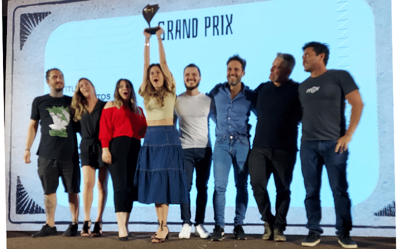 Com noite de prêmios do FestGraf, APP Ribeirão encerra calendário do ano