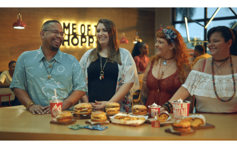 Em nova campanha, Burger King apresenta a Família BK